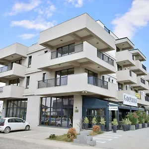 Apartment Grey, Tunari