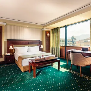 https://grand.sofiahotelsbg.com
