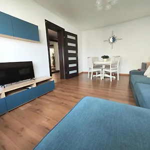 Apartment Platinum - Cu 3 Camere, 2 Dormitoare, 2 Bai, Bucatarie Complet Utilata, 2 Balcoane, Bucharest